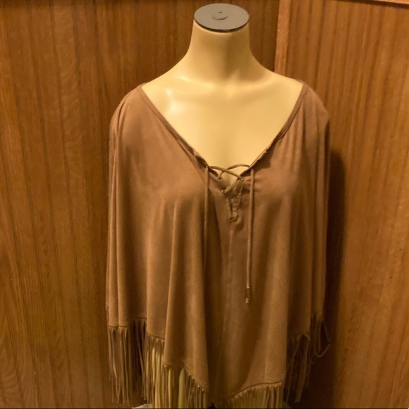 BLUE SUEDE Beautiful Boho Fringed Western Poncho. - Picture 1 of 9